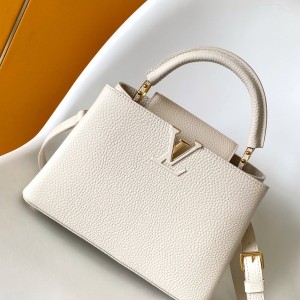 「#0274」Louis Vuitton Capucines M25087  27.0 x 17.3 x 9.0