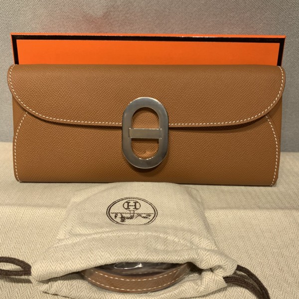 「#4126」 Hermes Khaki Silver Buckle Chaine d'Ancre to go 24*10*2.5cm