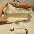 「#4128」 Hermes Milkshake White Silver Buckle Chaine d'Ancre to go 24*10*2.5cm