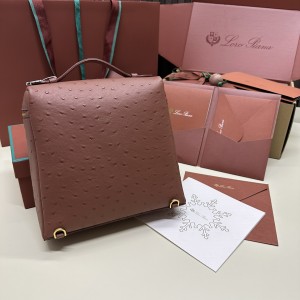 「#7131」Loro pian Extra Pocket L23.5 gold buckle - FAI8511 - 21✖️23.5✖️8cm - red brick color，Ostrich skin