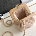 「#10129」Chanel small clutch wooden clip bag AS3053 12*12*7cm