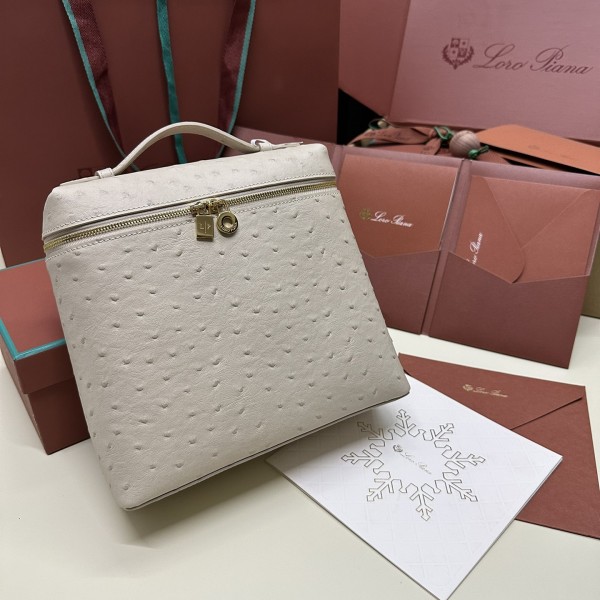 「#7133」Loro pian Extra Pocket L23.5 gold buckle - FAI8511 - 21✖️23.5✖️8cm - Sakura powder，Ostrich skin