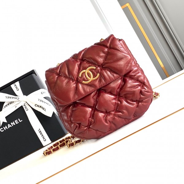 「#10130」Chanel wax red large size 22.5*20*3Cm