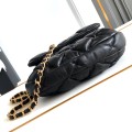 「#10132」Chanel black size 22.5*20*3Cm