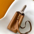 「#0295」Louis Vuitton  Capucines  M14176 31.05 x 20.0 x 11.0