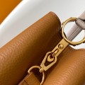 「#0295」Louis Vuitton  Capucines  M14176 31.05 x 20.0 x 11.0