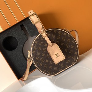 「#0304」Louis Vuitton  PETITE BOITE CHAPEAU  M43514   17.5 x 16.5 x 7.5 