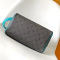 「#0309」Louis Vuitton  Louis Vuitton Dopp Kit  M12643 28.0 x 15.0 x 16.5