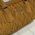 「#9042」 miumiu 5BB142-2  22×10.5×7.5cm
