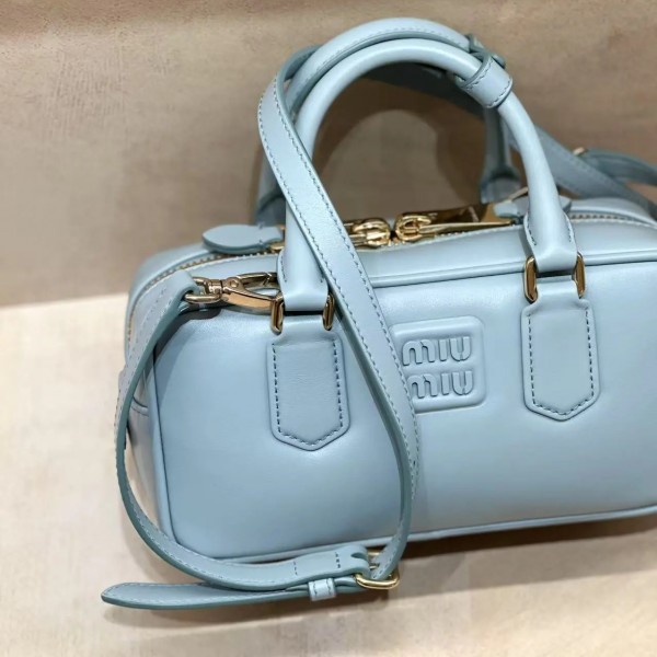 「#9046」 miumiu 5BB142  Length 22cm Width 7.5cm Height 10.5cm