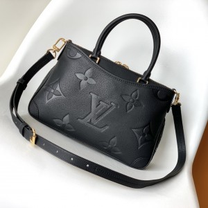 「#0334」Louis Vuitton  Trianon M46585  28.0 x 18.0 x 8.0