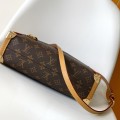 「#0335」Louis Vuitton  Side Trunk  M14513  30.0 x 20.0 x 10.0