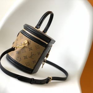 「#0340」Louis Vuitton   VANITY  M43986 15x17x15cm