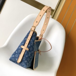 「#0345」Louis Vuitton  CarryAll M46855  39 x 30 x 15