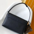 「#0350」Louis Vuitton  Low Key Messenger M13148  30 x 18 x 12