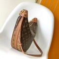 「#0352」Louis Vuitton  marel  M46311 40-30-10