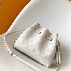 「#0361」Louis Vuitton  Bella M11841 19.0 x 22.0 x 14.0 