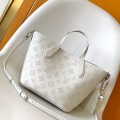 「#0362」Louis Vuitton MBlossom  M11842  20.0 x 20.0 x 12.5