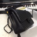 「#10229」Chanel black black button 2018 big V 25cm
