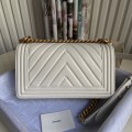 「#10233」Chanel White Ribbed Gold Buckle Hot Mom Bag 67085 20cm