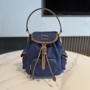 「#9098」 miumiu  5BZ043  18*22*11.5cm