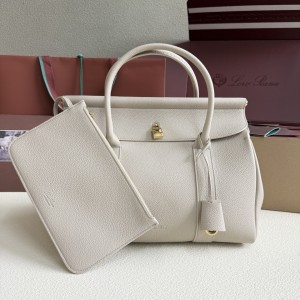 「#7174」Loro pian  Loom L32 gold buckle - FAN9610 - 33cm✖️23cm✖️18CM - light beige