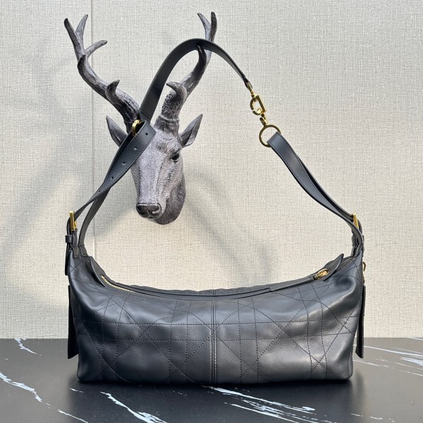 「#2074」 dior  2417 Matte Black  33×16×15cm