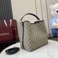 「#3672」GUCCI GG Emblem 815103 25x 25x 15.5