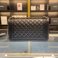 「#10241」Chanel ribbed silver buckle silver chain hot mom bag 67086 25cm