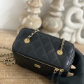 「#10244」Chanel new lambskin agate hardware lipstick bag AS81226 16.5cm