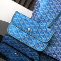 「#6004」 Goyard - pearlescent blue - 020146L - 34 cm x 20 cm x 40 cm