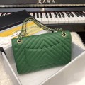 「#10245」Chanel 2018 Big V Green Gold Chain 25cm AS8023