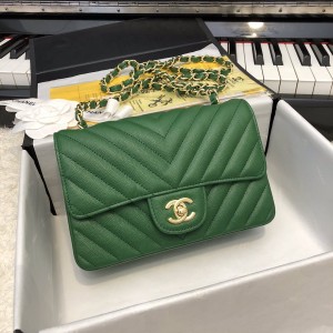 「#10255」Chanel 2018 Big V Green Gold Chain Gold Buckle 20cm AS8500