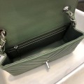 「#10259」Chanel 2018 Big V Bamboo Green Silver Chain Silver Buckle 20cm AS8500