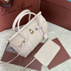 「#7230」Loro pian Loom L25 - 25cm*18cm*12.5cm- cream honey color