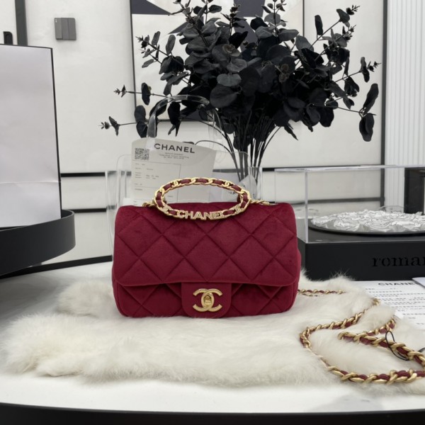 「#10292」Chanel 22/23 Early Spring Resort Collection French Red Velvet AS3451 24cm