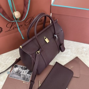 「#7238」Loro pian Loom L25 - 25cm*18cm*12.5cm- red bean color