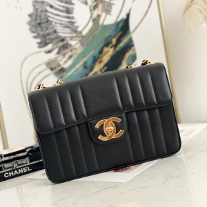 「#10308」Chanel Classic Flap Bag Gold Buckle Gold Chain Shape A88 30*21*8cm