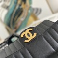 「#10308」Chanel Classic Flap Bag Gold Buckle Gold Chain Shape A88 30*21*8cm