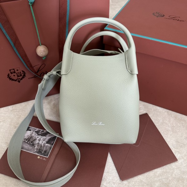 「#7272」Loro pian Bale - 17cm*17cm*21cm -mustard green