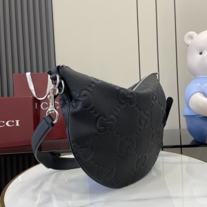 「#3794」GUCCI Body 801887 40x 31x 3