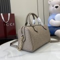 「#3798」GUCCI GG Emblem  815255 25.5x 16x 14