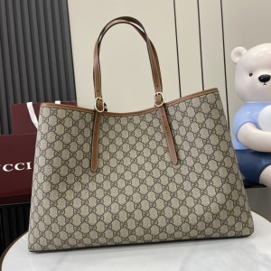 「#3807」GUCCI GG Emblem 815212  45.5x 30x 16