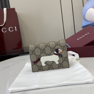 「#3827」GUCCI GG 818767 11x 8.5