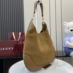 「#3854」GUCCI Body 815924 49x 46x 4