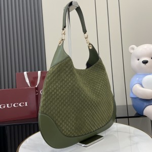 「#3855」GUCCI Body 815924 49x 46x 4