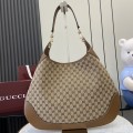 「#3858」GUCCI Body 815924 49x 46x 4