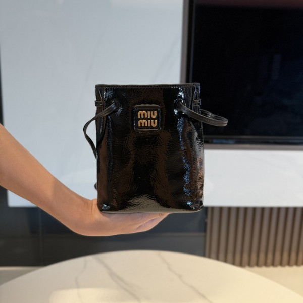 「#9132」 miumiu 5NF460  17x14x6cm