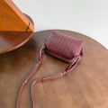 「#11004」BOTTEGA VENETA loop 796615 19*12*9 「#11004」BOTTEGA VENETA loop 796615 19*12*9