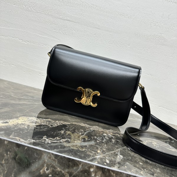 「#3873」CELINE  TRIOMPHE 187366 22 X 16.5 X 7